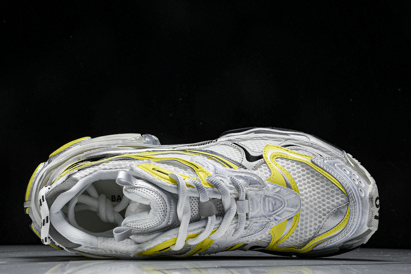 Balenciaga Runner W3RXP-9710