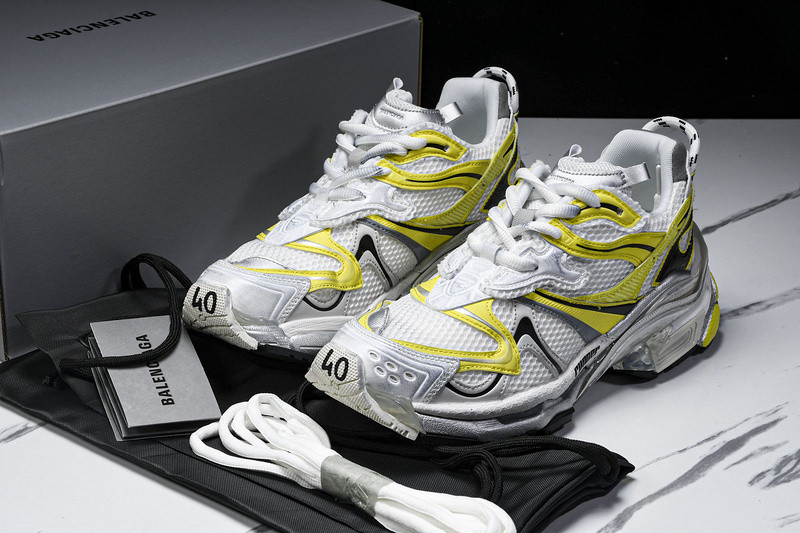 Balenciaga Runner W3RXP-9710