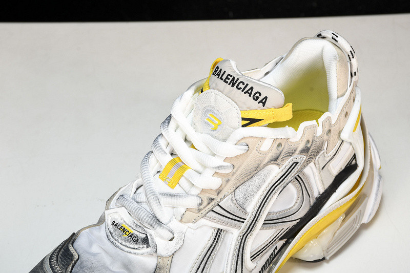 Balenciaga Runner W3RNY-9170