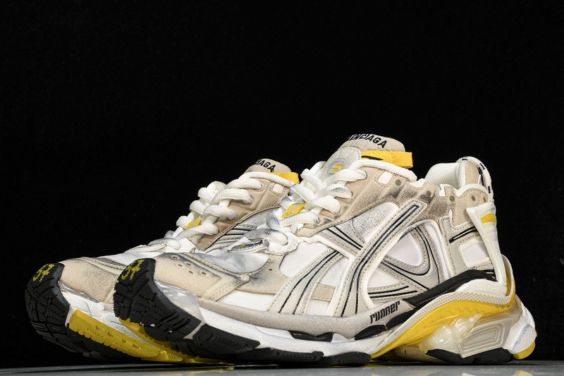 Balenciaga Runner W3RNY-9170