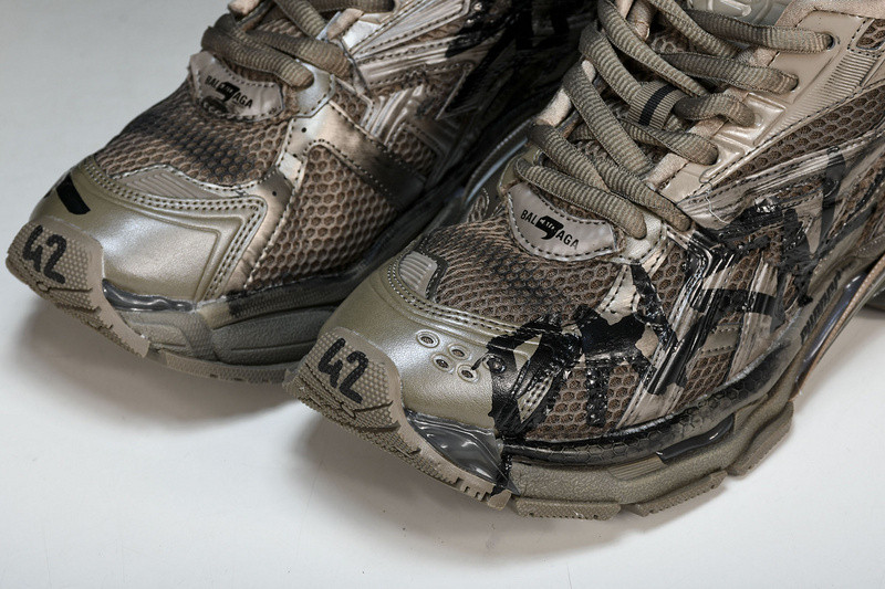 Balenciaga Runner W3RBQ-2010