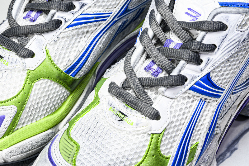 Balenciaga Runner W3RMU-9043