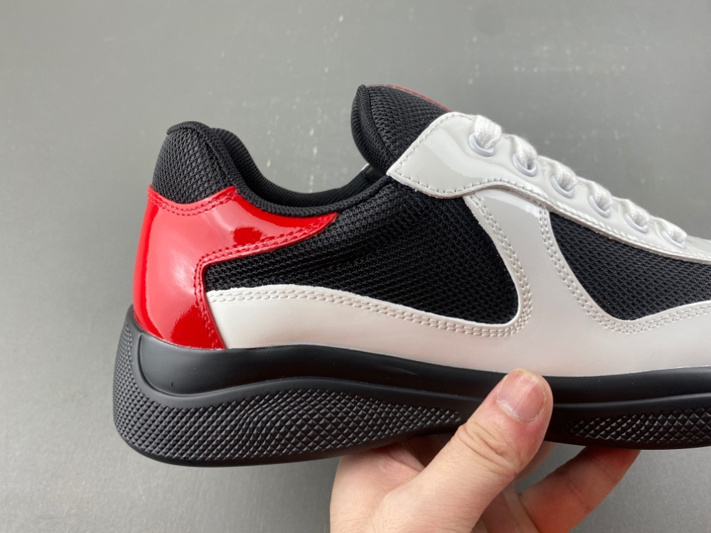 PA Low Sneakers