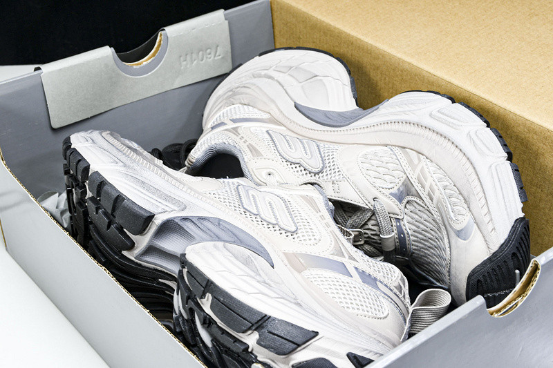 Balenciaga 6XL Sneaker