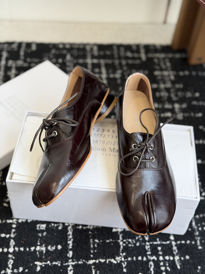 Ma1s0n Marg*e1a Tabi Loafers