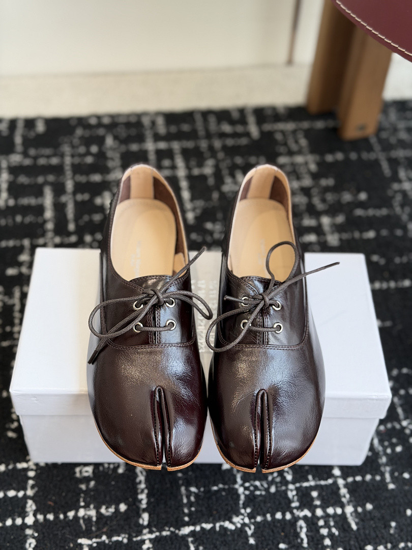 Ma1s0n Marg*e1a Tabi Loafers