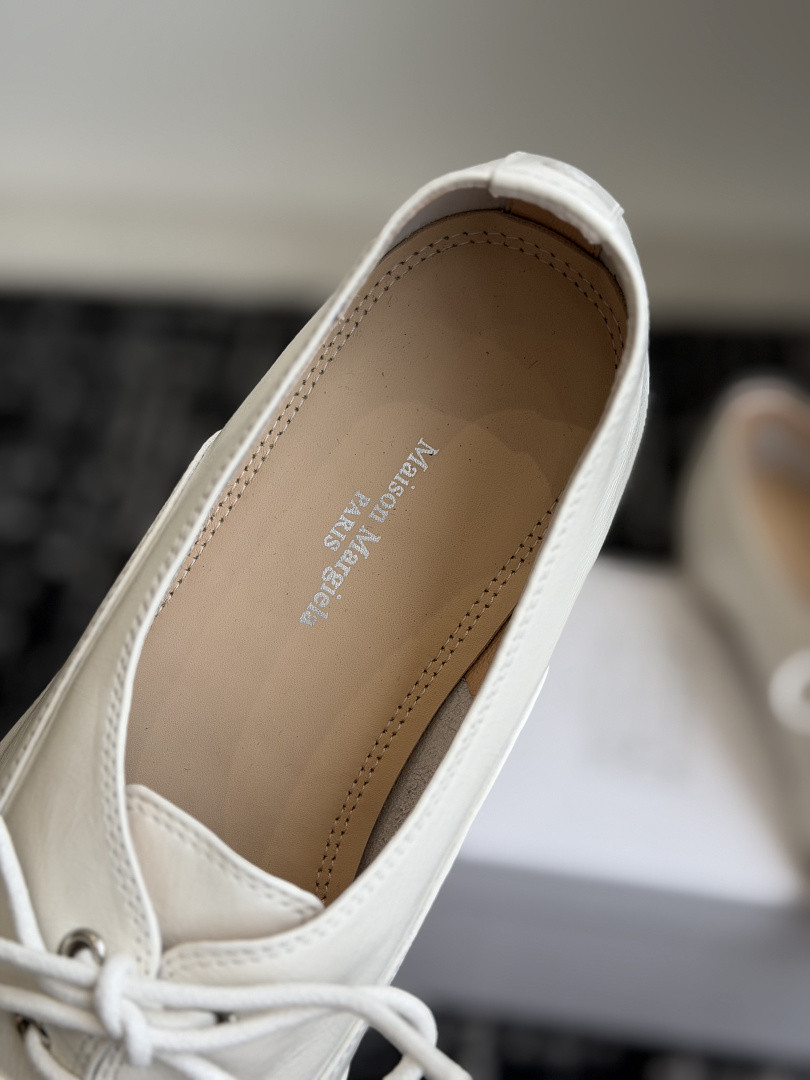 Ma1s0n Marg*e1a Tabi Loafers