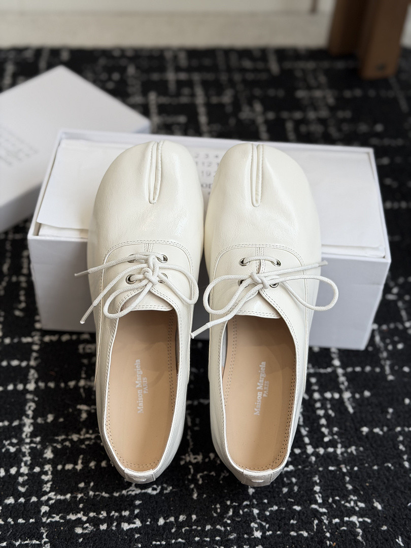 Ma1s0n Marg*e1a Tabi Loafers
