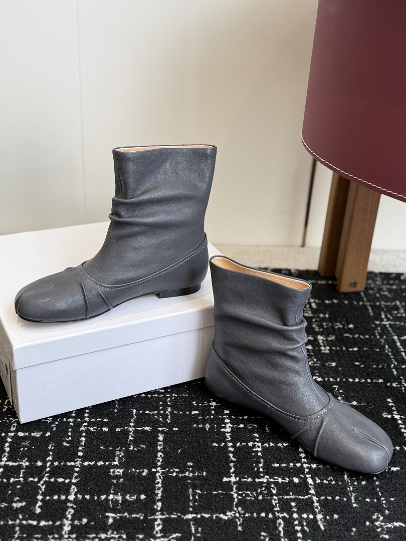 Ma1s0n Marg*e1a Boots