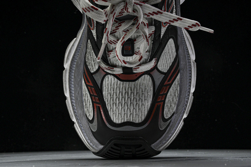 Balenciaga 10XL Sneaker