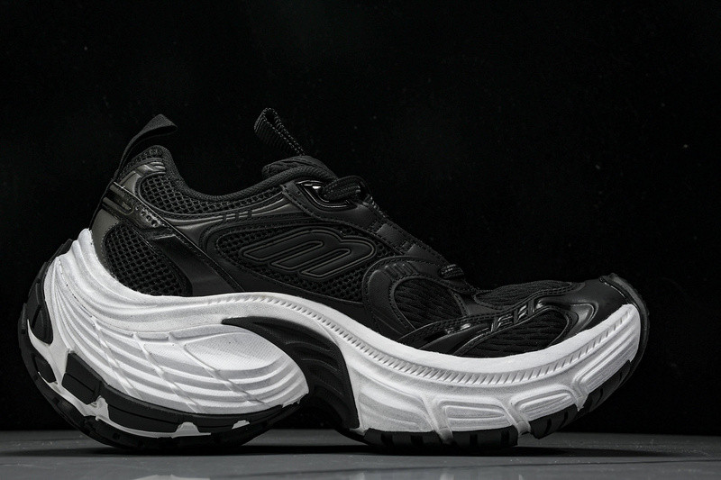 Balenciaga 10XL Sneaker