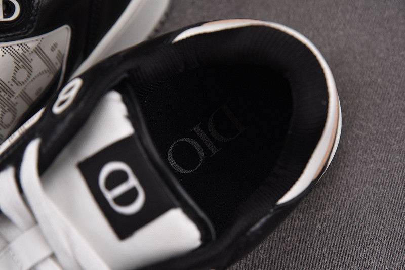 DR B27 Sneaker