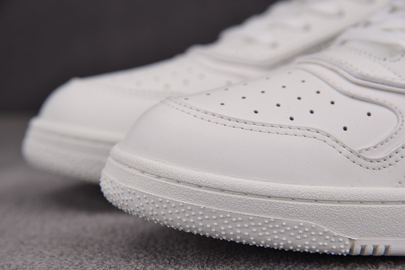 DR B27 Sneaker