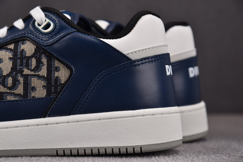 DR B27 Sneaker