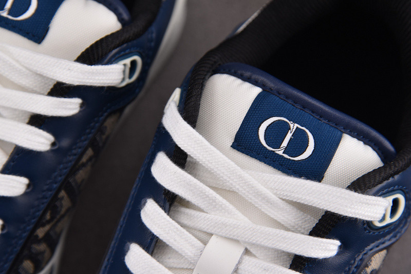 DR B27 Sneaker
