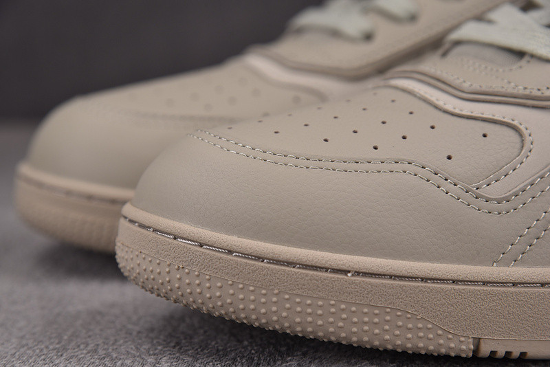DR B27 Sneaker