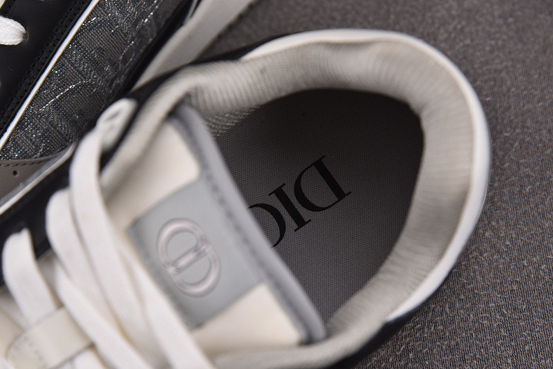 DR B27 Sneaker