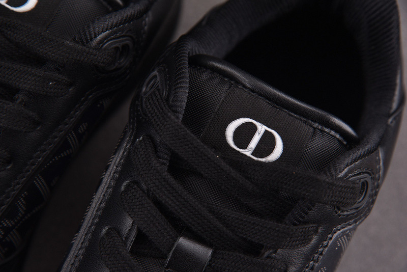 DR B27 Sneaker
