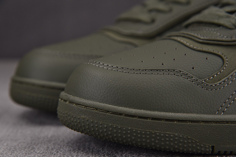 DR B27 Sneaker