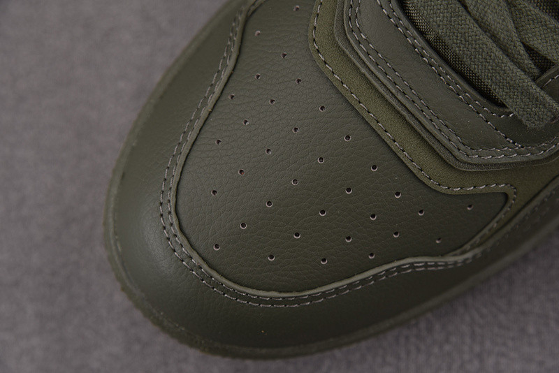 DR B27 Sneaker