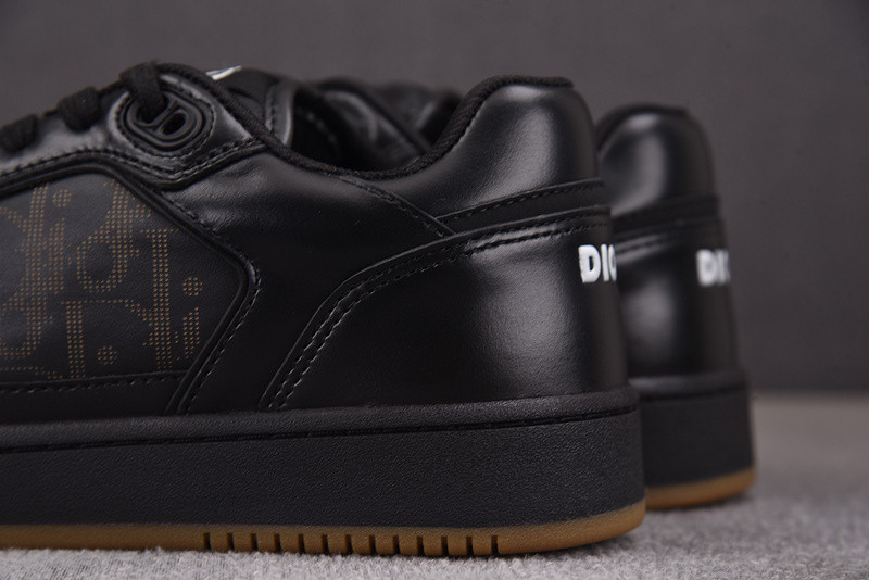 DR B27 Sneaker