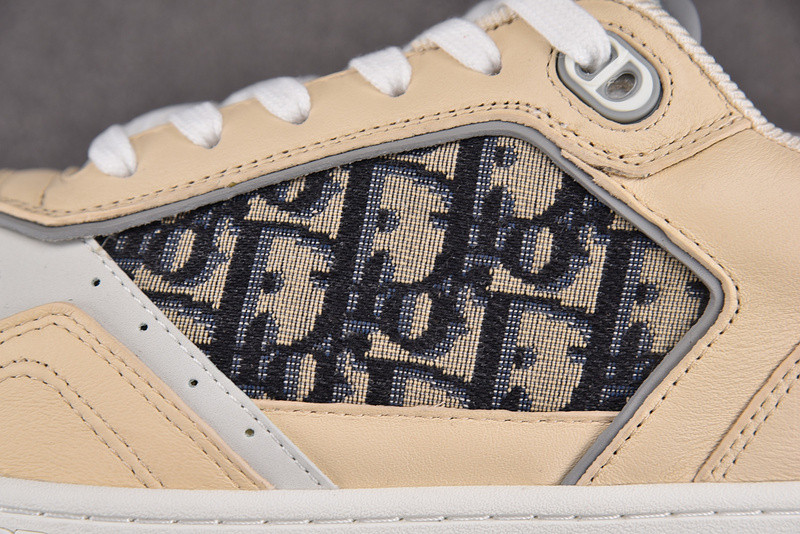 DR B27 Sneaker