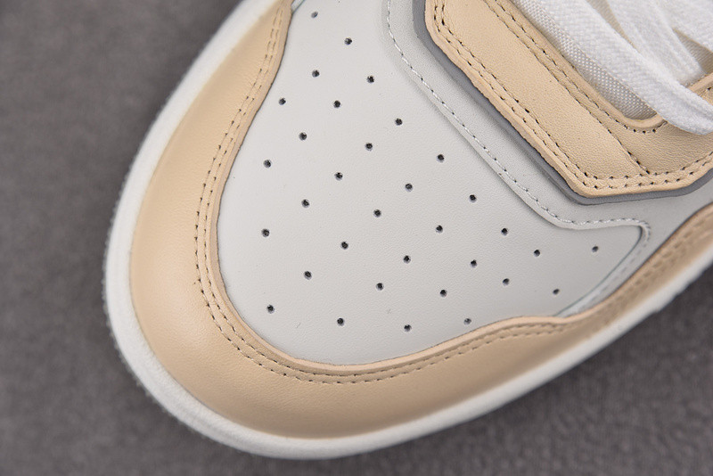 DR B27 Sneaker