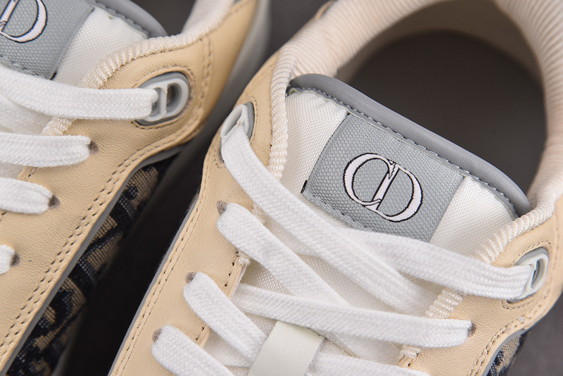 DR B27 Sneaker