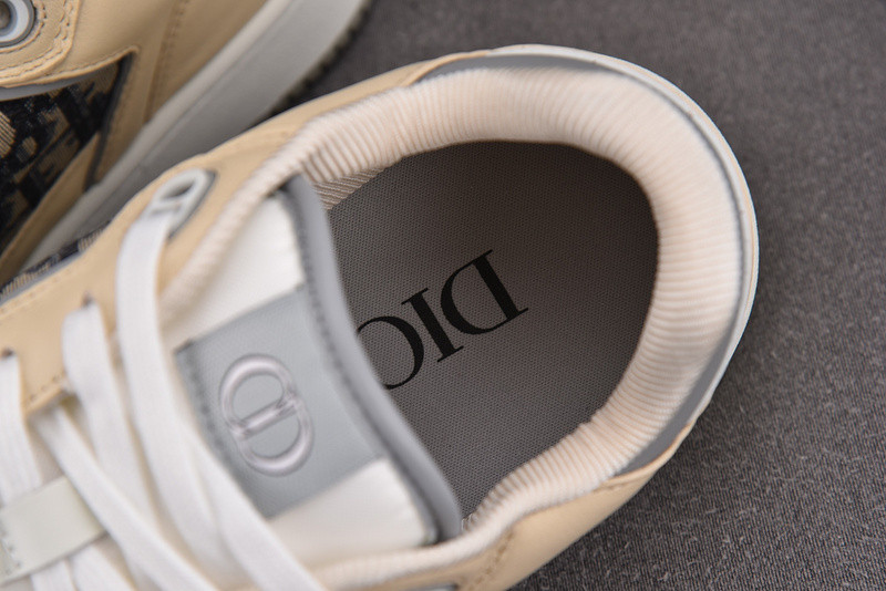 DR B27 Sneaker