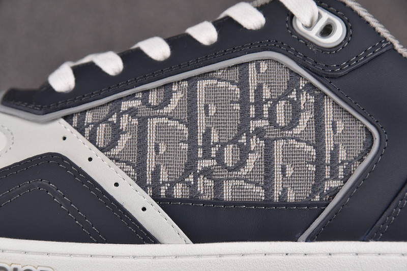 DR B27 Sneaker