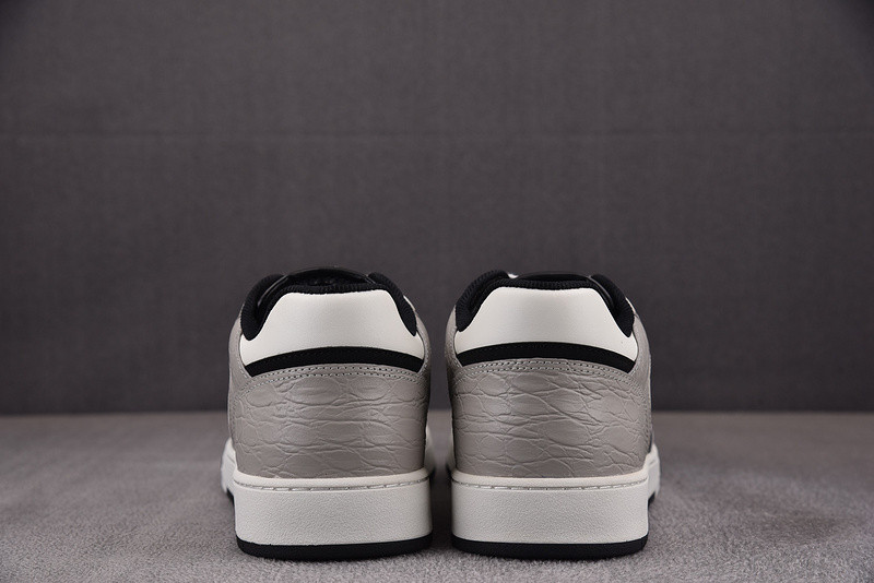 DR B27 Sneaker