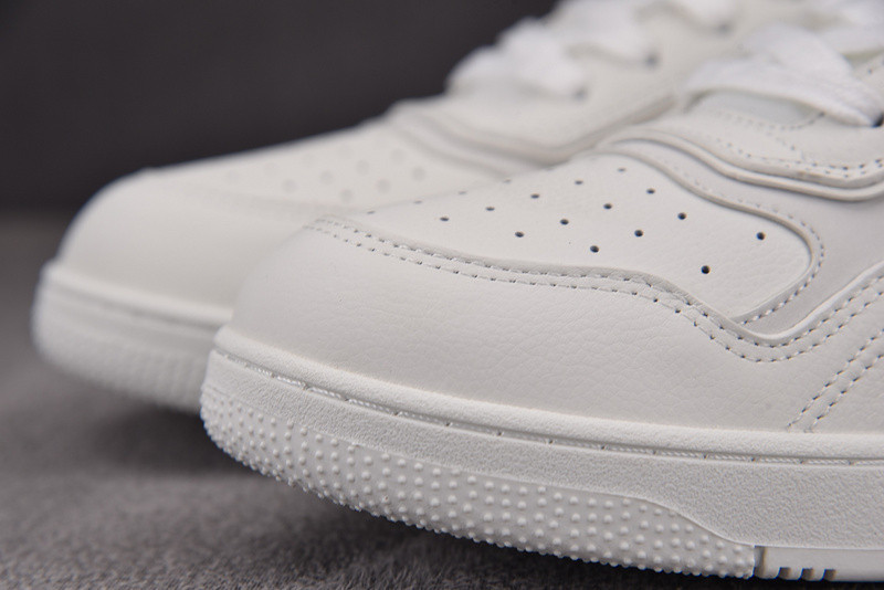 DR B27 Sneaker