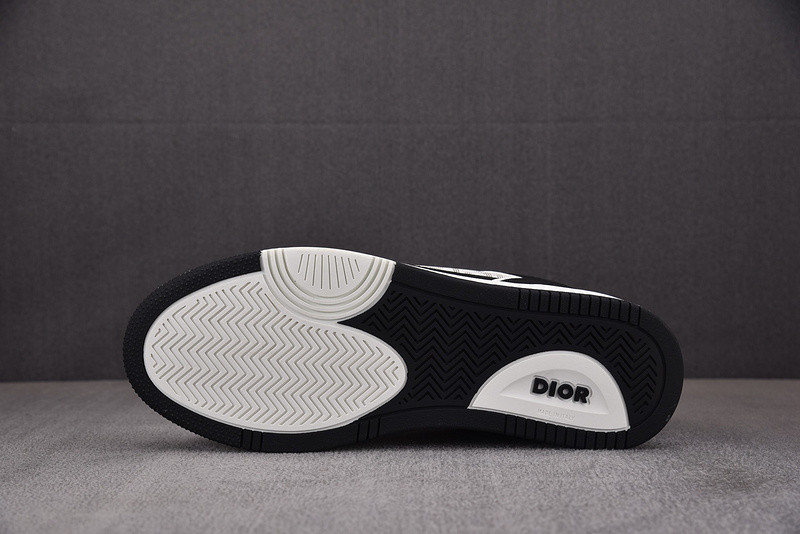 DR B27 Sneaker