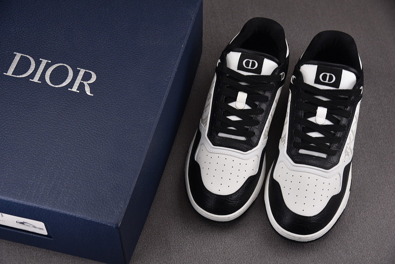 DR B27 Sneaker