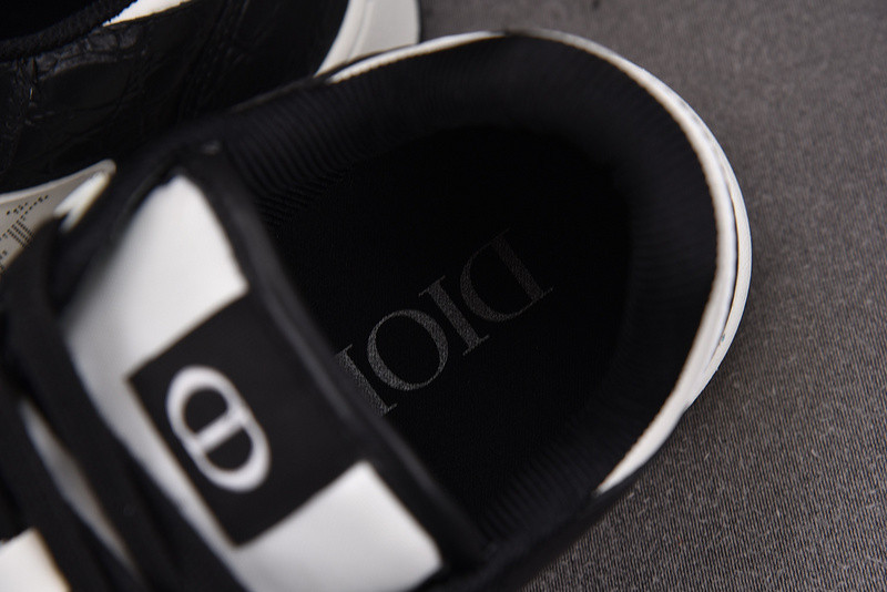 DR B27 Sneaker