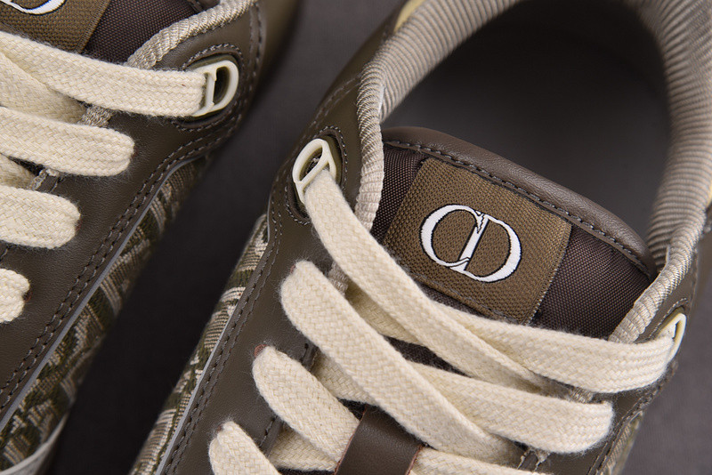 DR B27 Sneaker