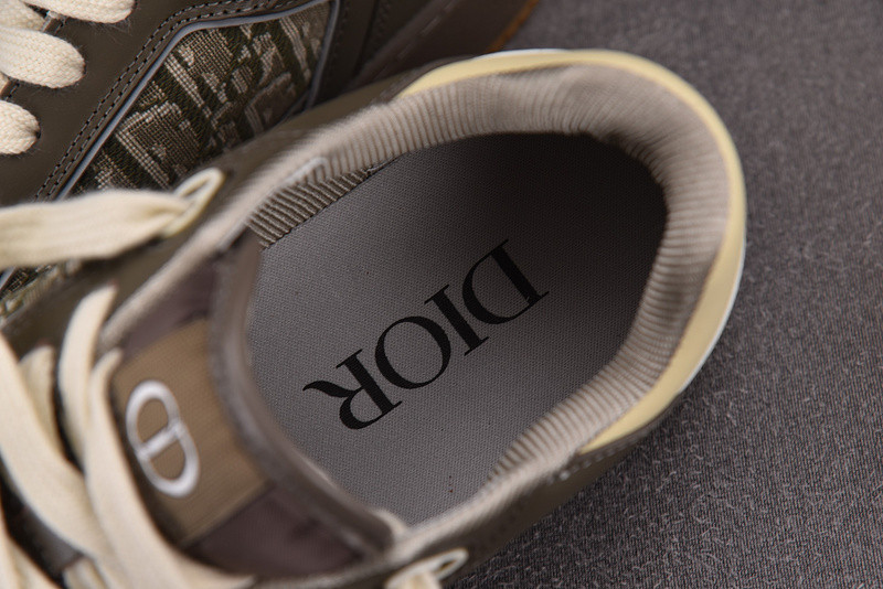 DR B27 Sneaker