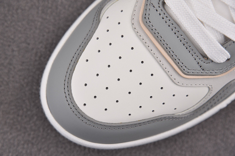 DR B27 Sneaker