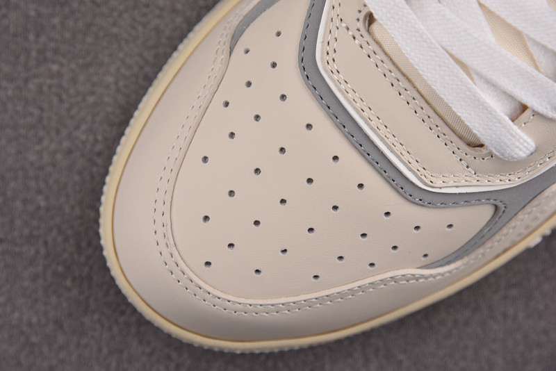 DR B27 Sneaker