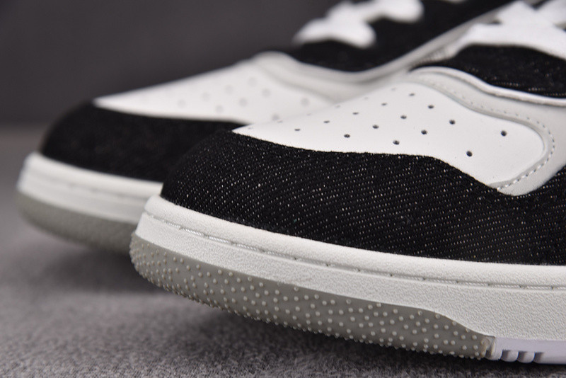 DR B27 Sneaker