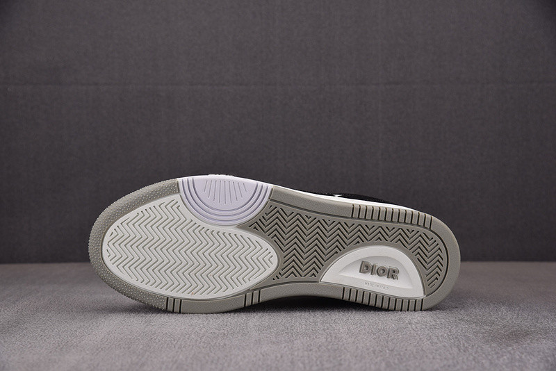 DR B27 Sneaker