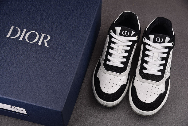 DR B27 Sneaker