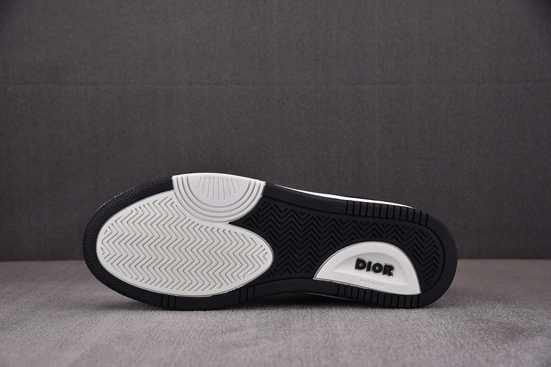 DR B27 Sneaker
