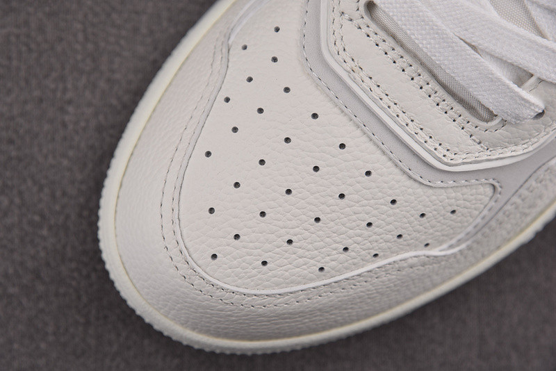 DR B27 Sneaker
