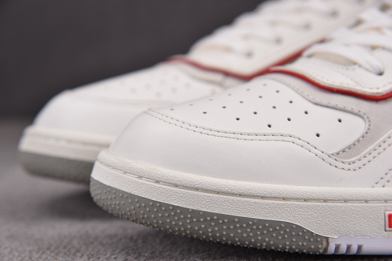 DR B27 Sneaker