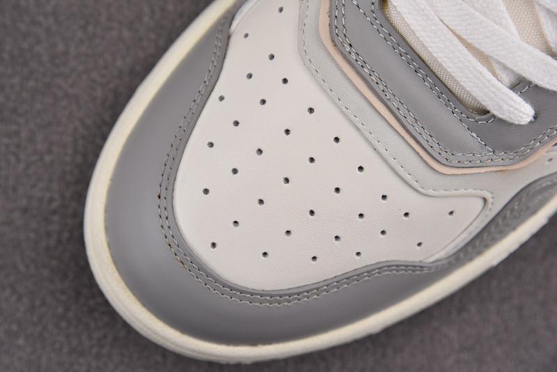 DR B27 Sneaker