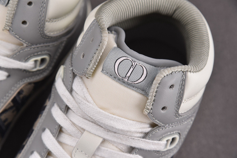 DR B27 Sneaker