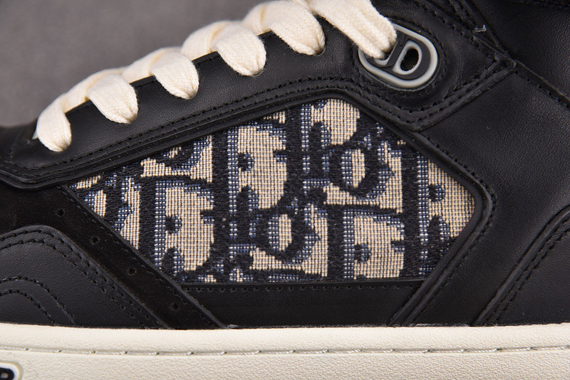 DR B27 Sneaker