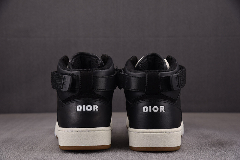 DR B27 Sneaker