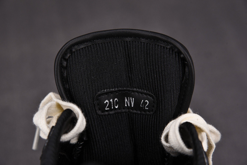 DR B27 Sneaker